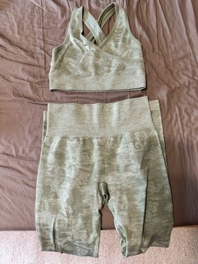 Gymshark Olive Green Camo Legging Set